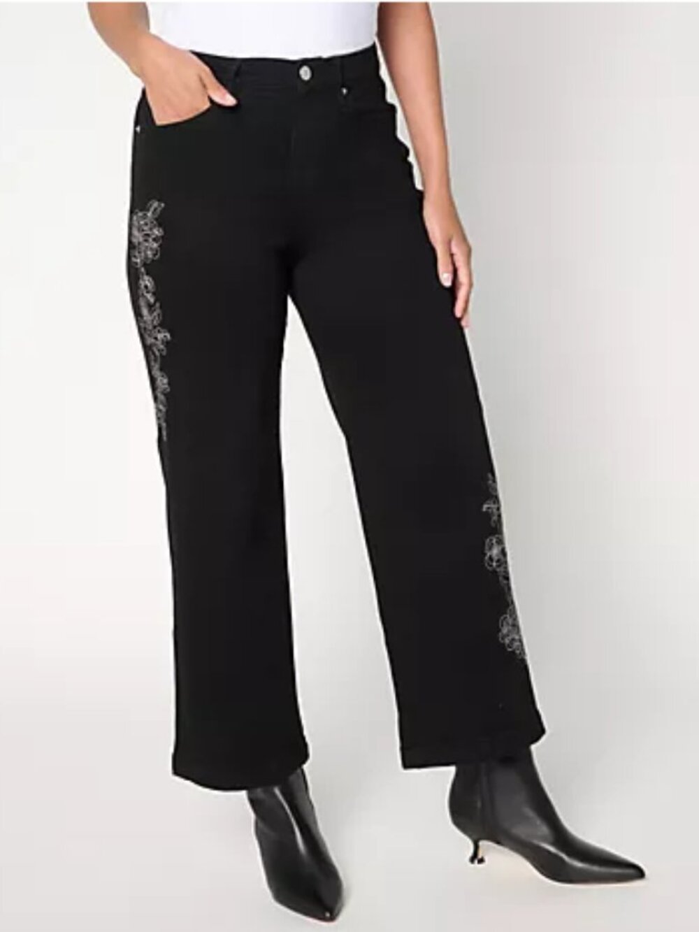 nicole by Nicole Miller Regular Straight Leg Ankle Jean - Size: 4 - NIP